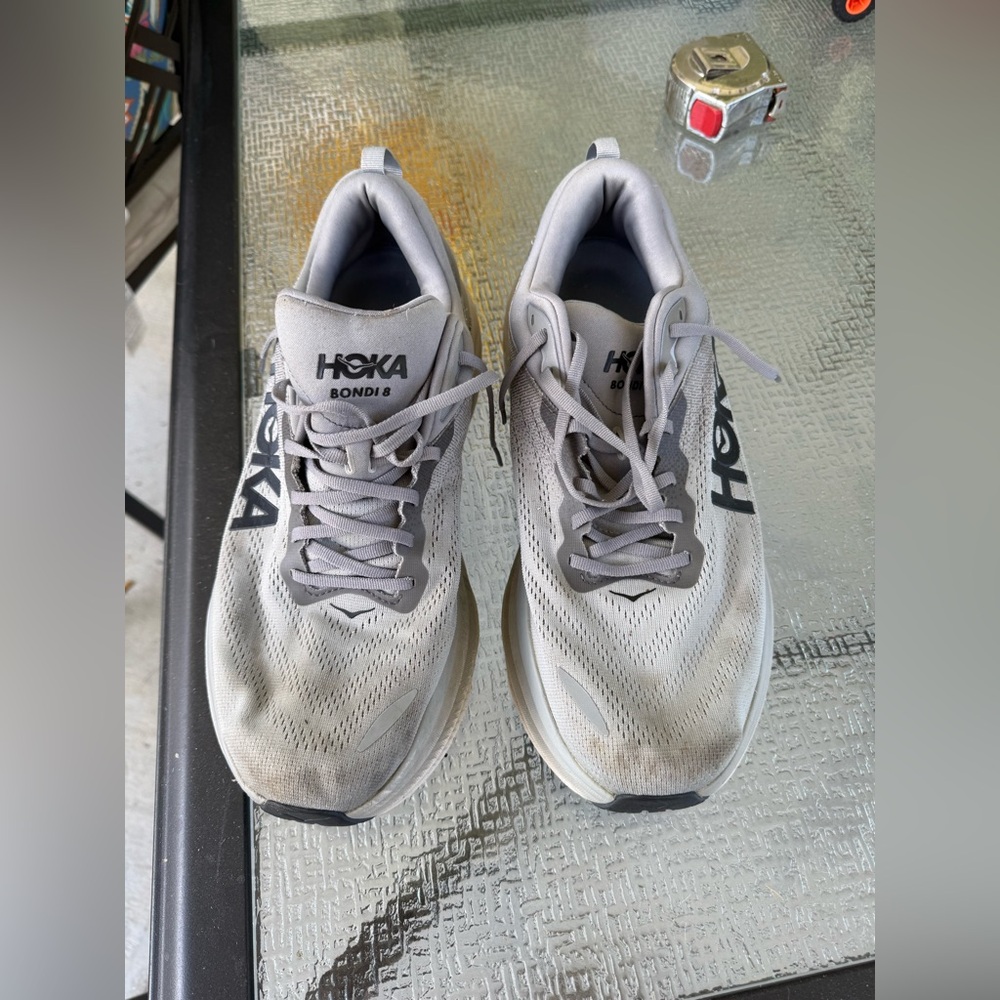 Hoka Bondi 8 Men’s Running Shoes - Light Gray with Black Logo
